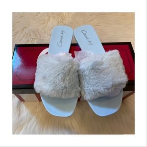 Circus by Sam Edelman Everette Baby Blue Slide Sandals - Size 5 - New in Box